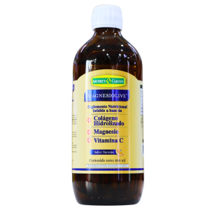 MAGNESIO LIVE 500 ML – NATURES GARDEN 8 Botella de Magnesiolive de Nature's Garden, un suplemento nutricional que combina colágeno hidrolizado, magnesio y vitamina C. Contenido neto de 960 ml, ideal para fortalecer articulaciones, mejorar la salud de la piel y apoyar el sistema inmunológico. Perfecto para quienes buscan un complemento natural para su bienestar.