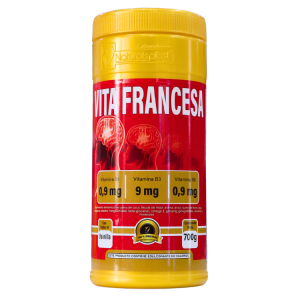 VITA FRANCESA 700 VAINILLA – NATURALS PLAST 12 Envase de Vita Francesa de 700 g, suplemento alimenticio en polvo con vitaminas A, D y E. Formulado para ayudar a mantener la salud y el bienestar general. Contiene 0,9 mg de vitamina A, 9 mg de vitamina D y 0,9 mg de vitamina E. Ideal para complementar la dieta diaria y fortalecer el sistema inmunológico. Presentación en envase amarillo con diseño atractivo.