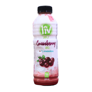 Botella de jugo de arándano IV Juice, con un contenido de 560 ml. Este jugo está enriquecido con prebióticos, ideal para mejorar la salud digestiva. Presenta un diseño atractivo y moderno, con un color vibrante que resalta el sabor natural de los arándanos. Perfecto para disfrutar en cualquier momento del día.