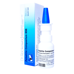 R96 PULSATILLA – DR. RECKEWEG 2 Frasco de Pulsatilla Compositum R96 de Dr. Reckeweg, un medicamento homeopático en presentación de spray nasal. El envase incluye instrucciones y detalles del producto, diseñado para aliviar síntomas de diversas afecciones. Ideal para quienes buscan alternativas naturales en su tratamiento.